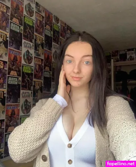 Emily Alys Johns OnlyFans Thumbnail #TcWPN1U0Ym