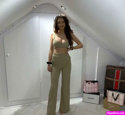 Emily Alys Johns OnlyFans Thumbnail #wAm5Y0ukaX