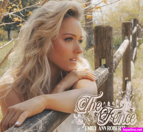 Emily Ann Roberts OnlyFans Thumbnail #9q7xLzvchC