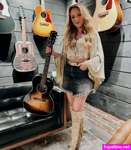 Emily Ann Roberts OnlyFans Thumbnail #SEf3sdPZEI