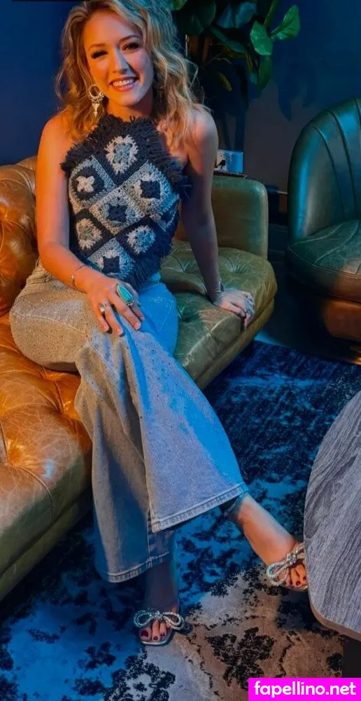 Emily Ann Roberts Nude Leaked OnlyFans Photo #rPp8qDgmkQ