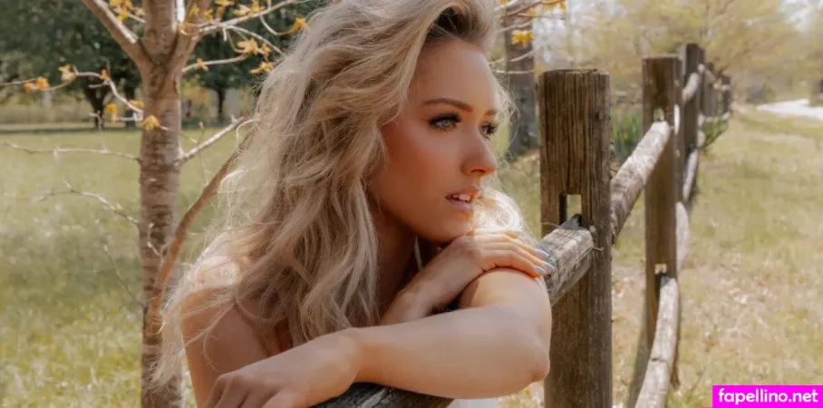 Emily Ann Roberts OnlyFans Thumbnail #tUxFODSPmm