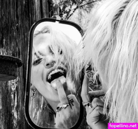 Emily Armstrong OnlyFans Thumbnail #0q6h0CROPw