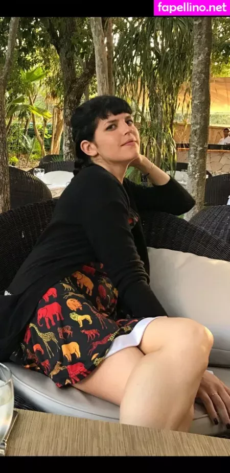 Emily Axford OnlyFans Thumbnail #GvmIwwDxhi