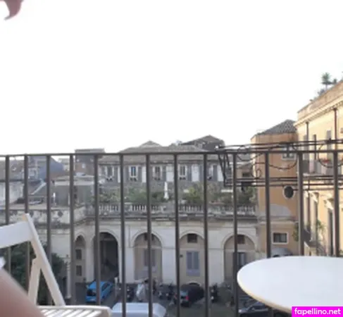 Emily Bee 1 OnlyFans Thumbnail #LQ5HTmGkaF