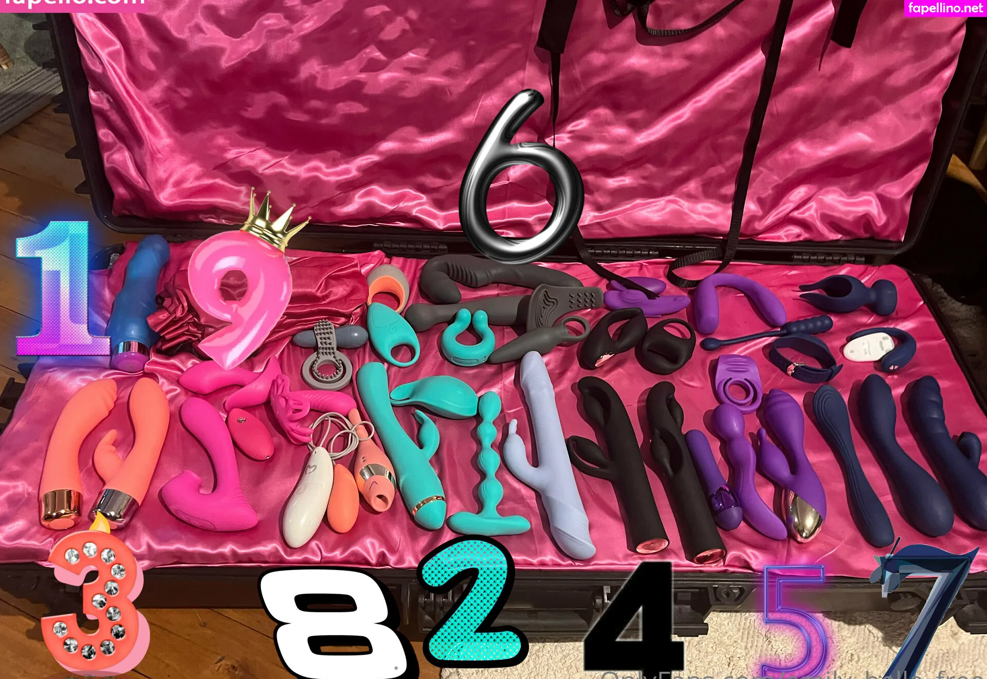 __bellaella, emily_bella_free Nude Leaked OnlyFans Photo #cs4ca7EWjZ