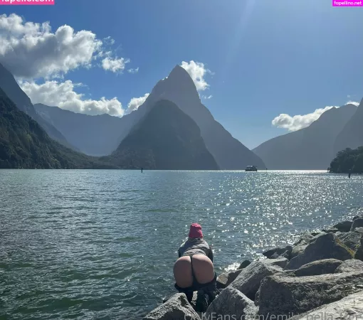 Emily Bella Free OnlyFans Thumbnail #juHmCBImdC