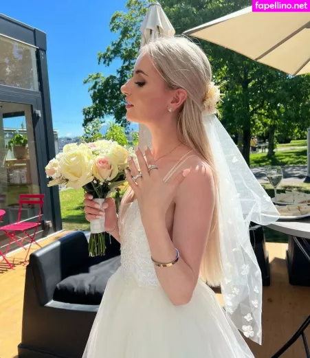 Emily Bellexx OnlyFans Thumbnail #jeljai5Ret