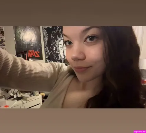 Emily Bennington Main Profile Photo