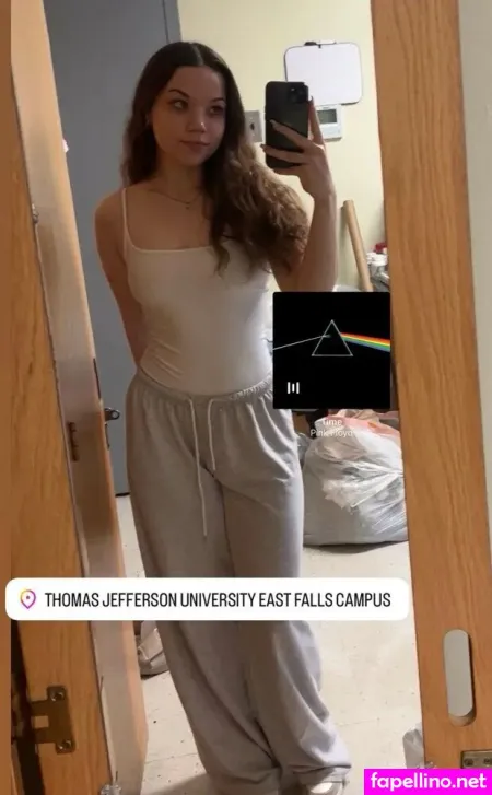 Emily Bennington OnlyFans Thumbnail #kZ6OrcsQ5z