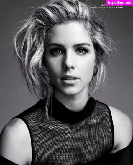 Emily Bett Rickards OnlyFans Thumbnail #CmUfl09Q8C