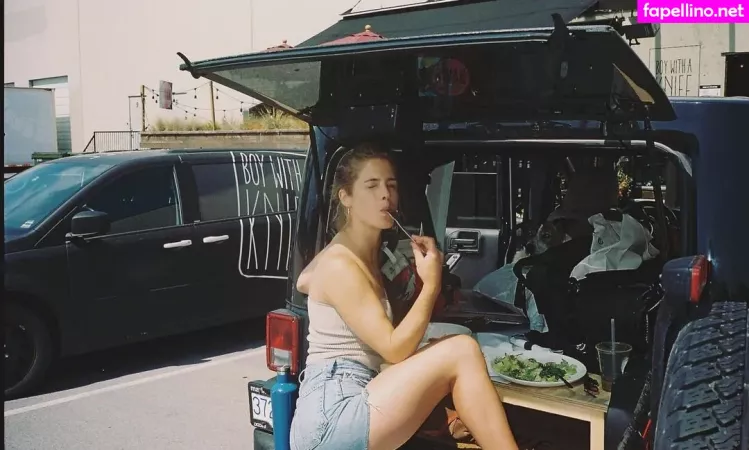 Emily Bett Rickards OnlyFans Thumbnail #Egn6eljEOC