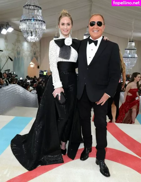 Emily Blunt OnlyFans Thumbnail #DwNz0Da5ec