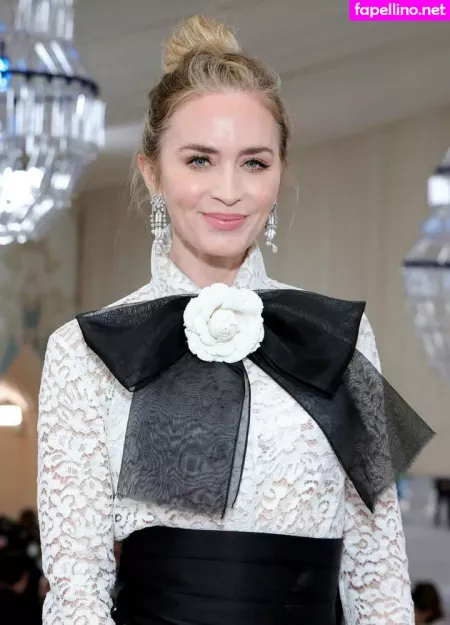 Emily Blunt OnlyFans Thumbnail #YPvVChTYjZ