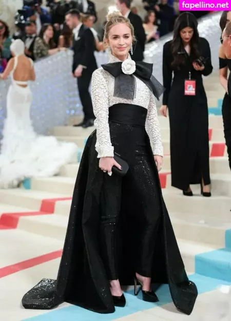 Emily Blunt OnlyFans Thumbnail #eNYpre01Eb