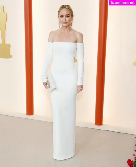 Emily Blunt OnlyFans Thumbnail #oEIsVjfcoM