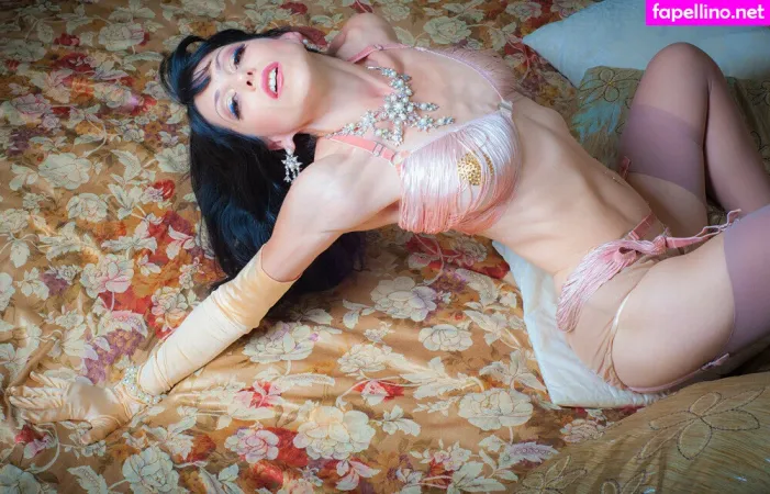 Emily Booth OnlyFans Thumbnail #mW4Qp6eKh9