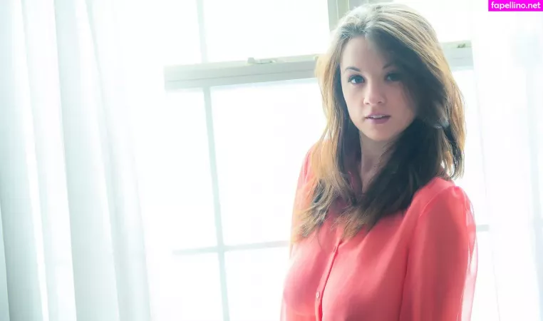 Emily Born 1 OnlyFans Thumbnail #2GVurXU5Y6