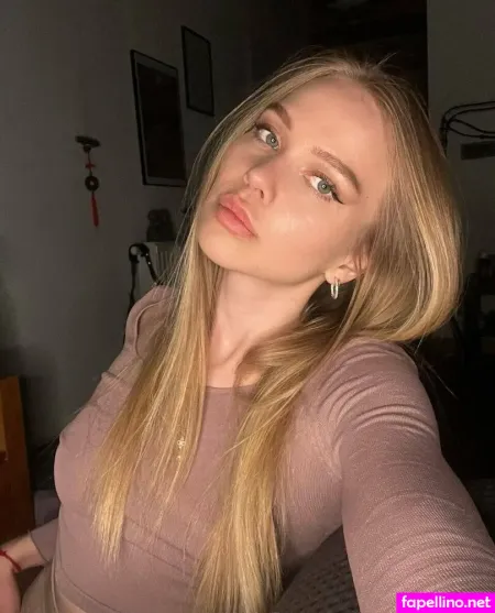 Emily Brooklyn OnlyFans Thumbnail #DzdaY0wBk0