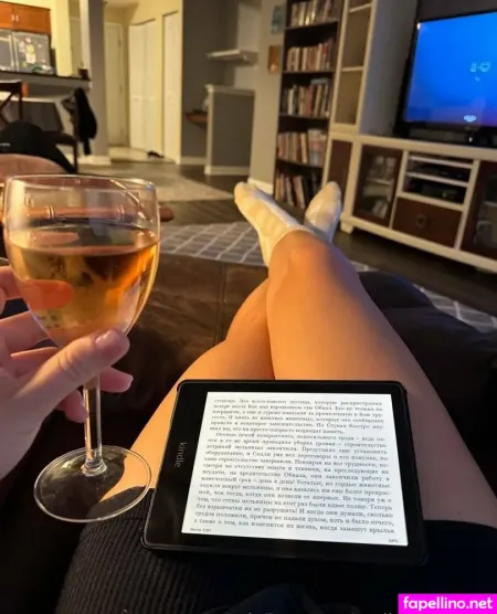 Emily Brooklyn OnlyFans Thumbnail #LutYBknuYU