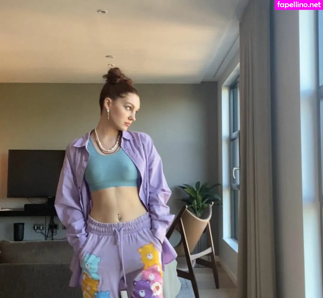 emily_carey, theemilycarey Nude Leaked OnlyFans Photo #T9H5NcAeXa