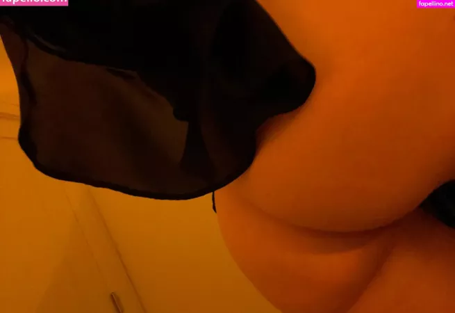 Emily Chestnut OnlyFans Thumbnail #Tz8m0JygCT