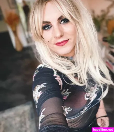 Emily Crossdresser OnlyFans Thumbnail #5z3EwtP6uP