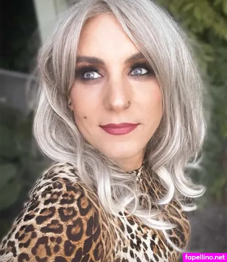 Emily Crossdresser OnlyFans Thumbnail #I73yKnbZa2