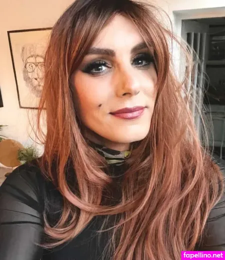 Emily Crossdresser OnlyFans Thumbnail #PUN7BaqpRh