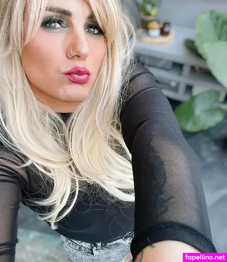 Emily Crossdresser OnlyFans Thumbnail #nT95iXdCPC