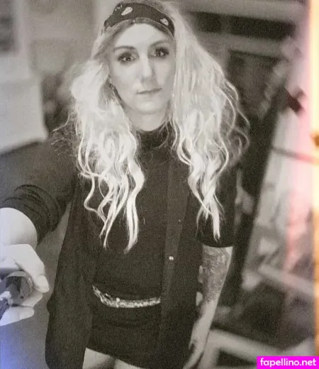 Emily Crossdresser OnlyFans Thumbnail #ogoJ2lweet