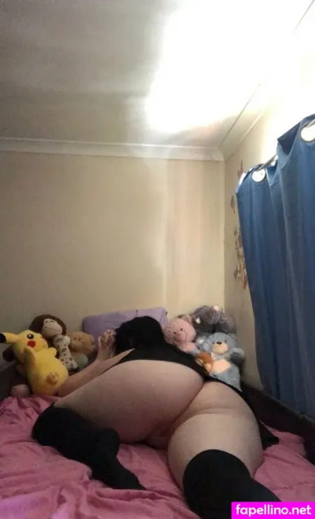 Emily Cumming OnlyFans Thumbnail #x8v859d5kd