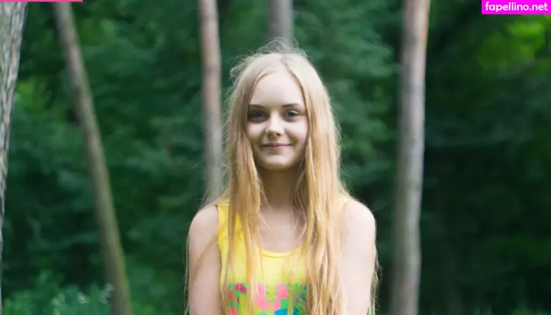 Emily Cutie OnlyFans Thumbnail #DCzx4x1ZJk
