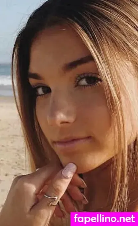 Emily Detterich OnlyFans Thumbnail #EzKMW6jsMg