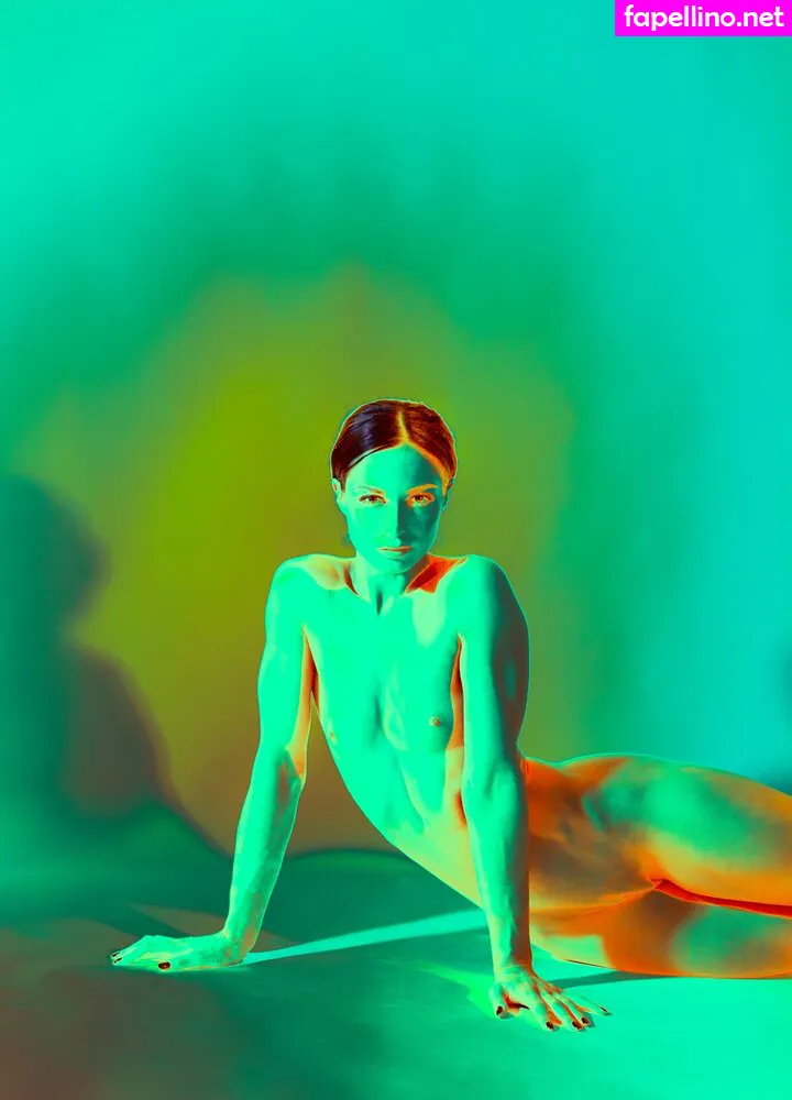 BenHopper, emilyengland, emilyengland__ Nude Leaked OnlyFans Photo #ScJV92zb1B