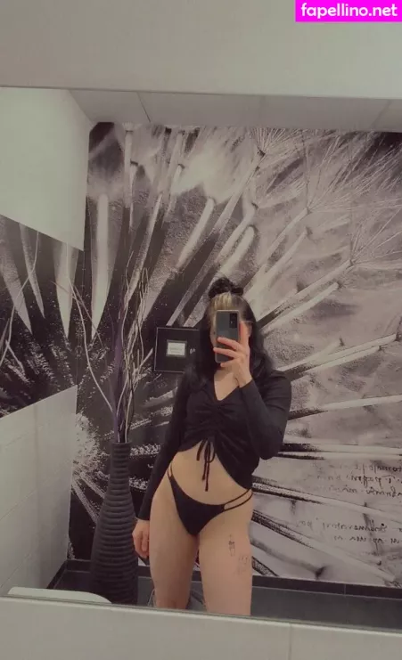 Emily Erdbeer OnlyFans Thumbnail #pbt30RahLN