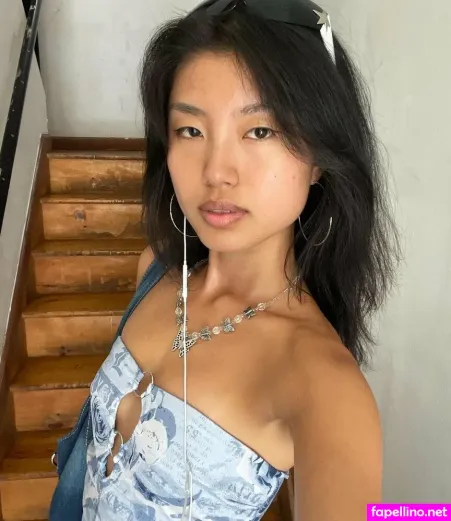 Emily Fan OnlyFans Thumbnail #e5nutAOsJy