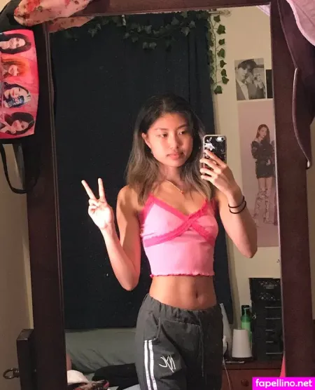 Emily Fan OnlyFans Thumbnail #tB7ABOSt4W