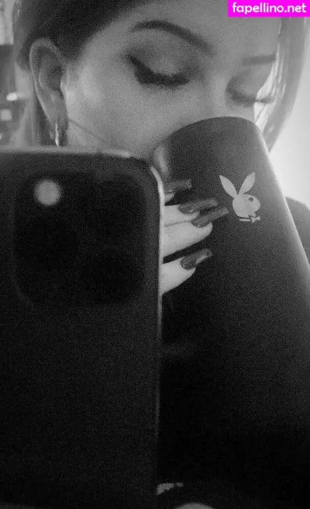 Emily Fiore 1 OnlyFans Thumbnail #QkXPQCozzo