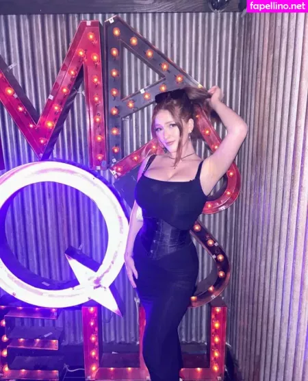 Emily Fiore 1 OnlyFans Thumbnail #xXIO1BTRs7