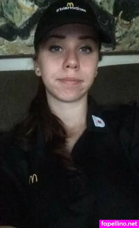 Emily Giangaspro OnlyFans Thumbnail #8YAFsfWfNl