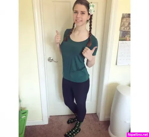 Emily Giangaspro OnlyFans Thumbnail #PhvDFV7lGI