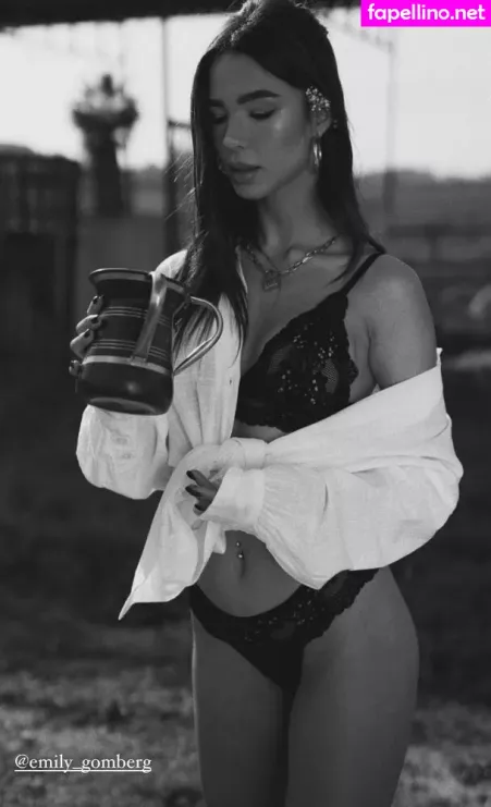 Emily Gomberg OnlyFans Thumbnail #8gY1LLsP6a