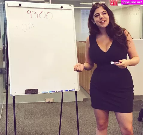 Emily H Barry OnlyFans Thumbnail #IDj6VkXjNz