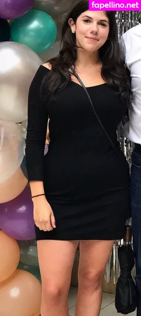Emily H Barry OnlyFans Thumbnail #kgobb3pUk9