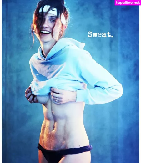 Emily Hall OnlyFans Thumbnail #3P0onXspni