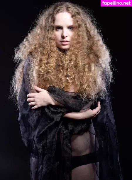 Emily Hamilton OnlyFans Thumbnail #uvH6an1xgP