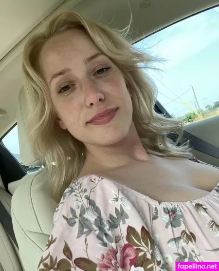 Emily Hebert OnlyFans Thumbnail #FpT59GeURQ