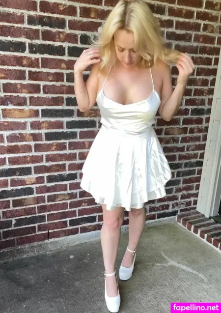 Emily Hebert OnlyFans Thumbnail #MSx9k6xcC7