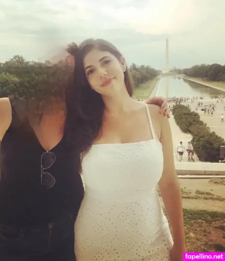 Emily Helen Barry OnlyFans Thumbnail #pkztRwBIFt
